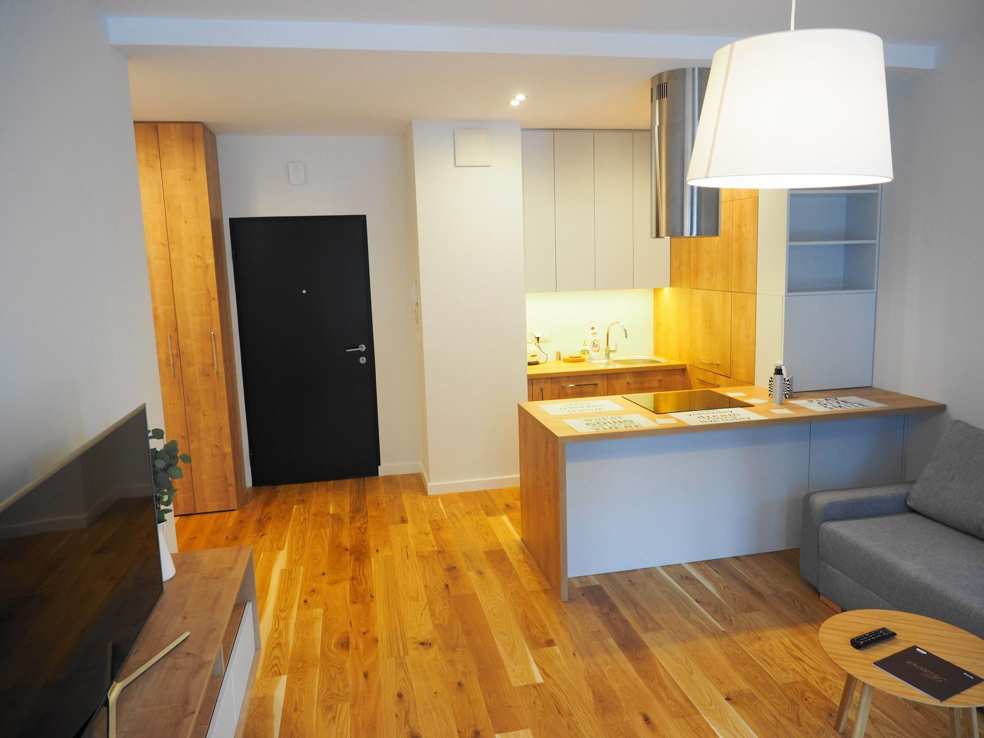 Magazynowa Airport Apartments Варшава Экстерьер фото